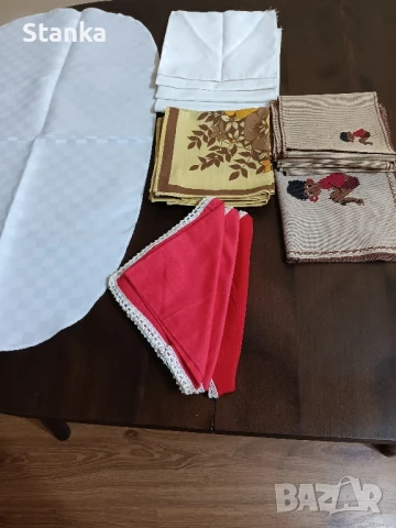 Дантелени покривки - ръчна изработка, снимка 8 - Покривки за маси - 51235807