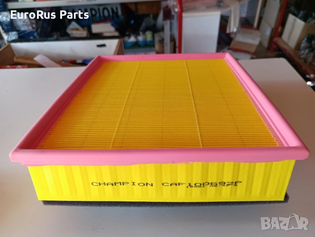 Въздушен филтър CHAMPION Mercedes SprinterCDI CAF100692P