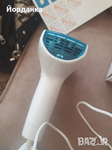 Продавам фотоепилатор ровента 