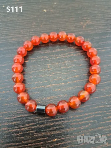 Гривни от естествени камъни, снимка 9 - Гривни - 48523643