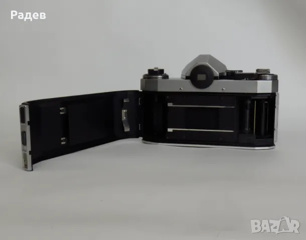 Praktica super TL + auto rinck optiek f-2.8 135mm филмов фотоапарат, снимка 6 - Фотоапарати - 47260804