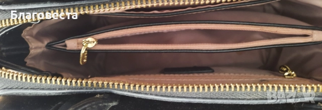 Дамска чанта с декорация, снимка 4 - Чанти - 52352608
