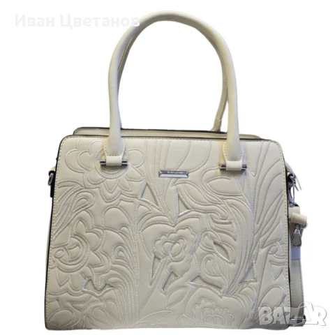Елегантна дамска чанта с флорален релеф, снимка 3 - Чанти - 50886577