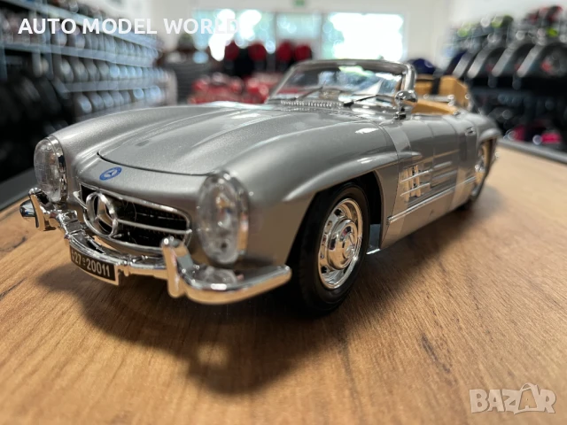Рядък модел метална колекционерска количка MERCEDES 300 SL мащаб 1:18, снимка 1
