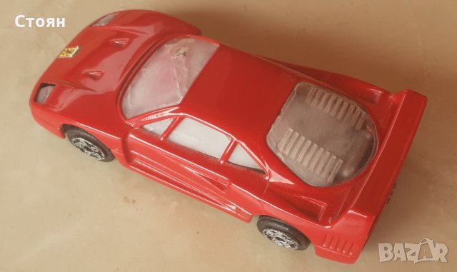 Продавам количка Ferrari F40, мащаб 1:43, снимка 3 - Коли, камиони, мотори, писти - 28561446