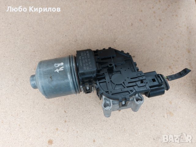 Моторче чистачки багажник VW SKODA AUDI, снимка 2 - Части - 43306286