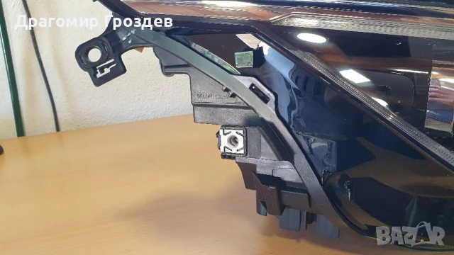 Оригинален IQ.LIGHT десен фар за VW GOLF VIII / Фолксваген Голф 8 (2019-2024), снимка 18 - Части - 51025844