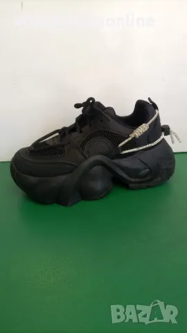 Дамски сникърси, снимка 3 - Маратонки - 47338315