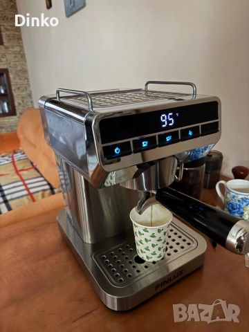 Кафемашина FINLUX в перфектно състояние, снимка 2 - Кафемашини - 52877755