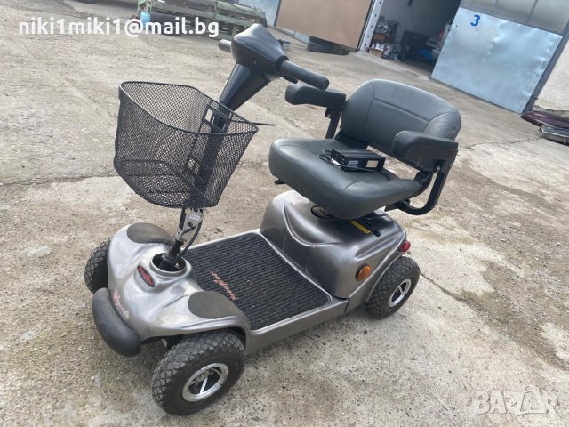 скутер за трудноподвижни хора 