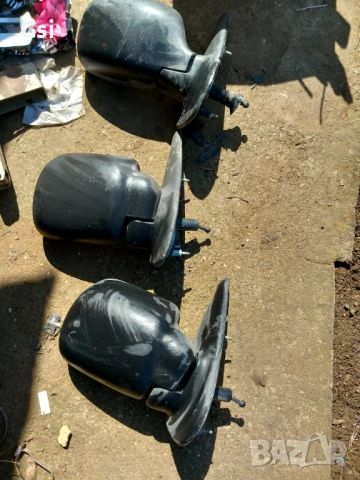 Огледала рено конго, снимка 2 - Части - 53415192