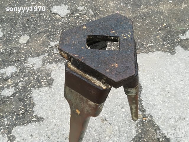 ПОРЪЧАНА-стара тринога-дърво и метал 1401231736, снимка 15 - Антикварни и старинни предмети - 39305288