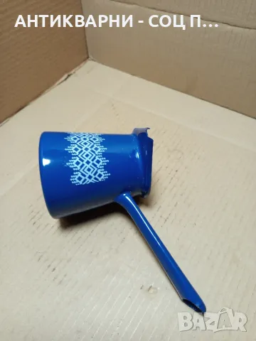 Соц Старо Емайлирано Джезве 0.700лт., снимка 5 - Антикварни и старинни предмети - 49924376