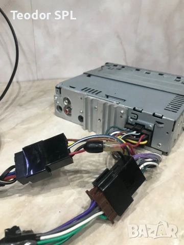 Авто радио сд Jvc , снимка 4 - Радиокасетофони, транзистори - 53015719