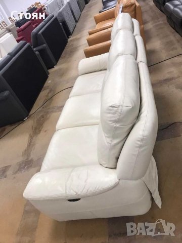  Кремав диван тройка-естествена кожа с релаксиращ механизъм за краката, снимка 11 - Дивани и мека мебел - 39676312