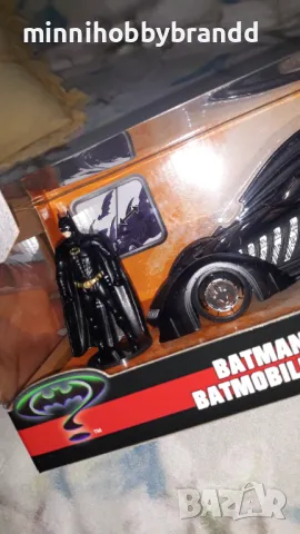 BATMAN  & BATMOBILE BATMAN FOREVER 1.24  JADA TOP TOP TOP  MODEL. , снимка 13 - Колекции - 47675975