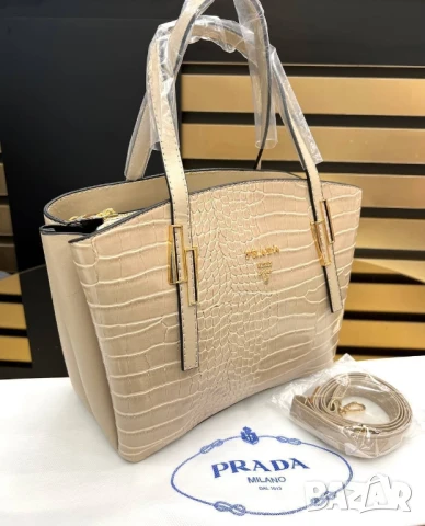 чанти prada , снимка 16 - Чанти - 50731635