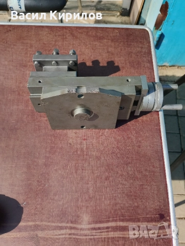 Ножодържачи за струг и кръстат съпорт с Ножодържач за С8 , снимка 2 - Резервни части за машини - 52092744