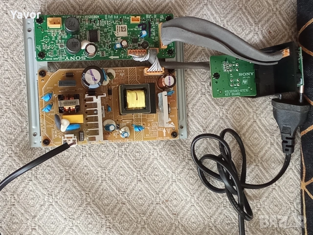 Работеща електроника от безжичен активен суб SONY SA-WCT180