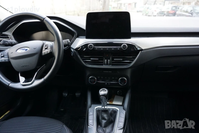 Топ оферта - Джип КУГА, снимка 11 - Автомобили и джипове - 53360238