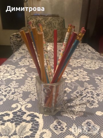 Моливник кристален, моливник “Таралеж”, снимка 2 - Ученически пособия, канцеларски материали - 36612783