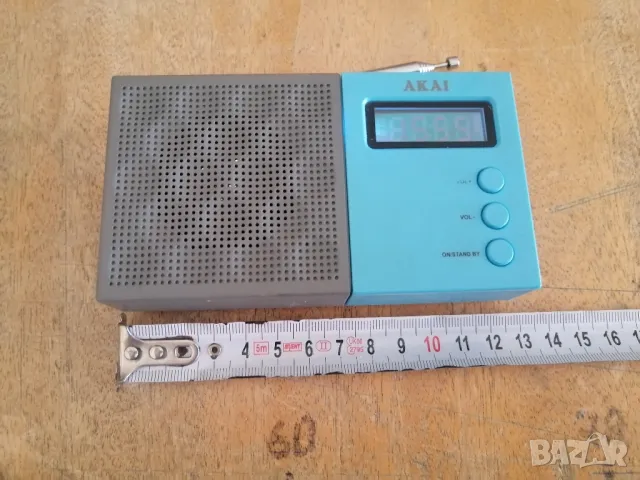Радиоприемник AKAI AR-76B FM/LW, снимка 2 - Радиокасетофони, транзистори - 47653946