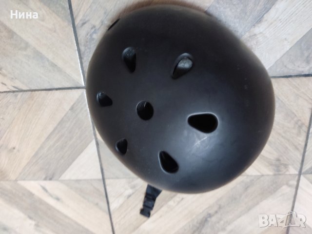 Велосипедна (Скейт) каска L-XL, снимка 5 - Аксесоари за велосипеди - 43461028