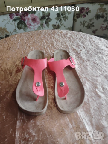 Нови дамски чехли Graceland между пръстите 42номер