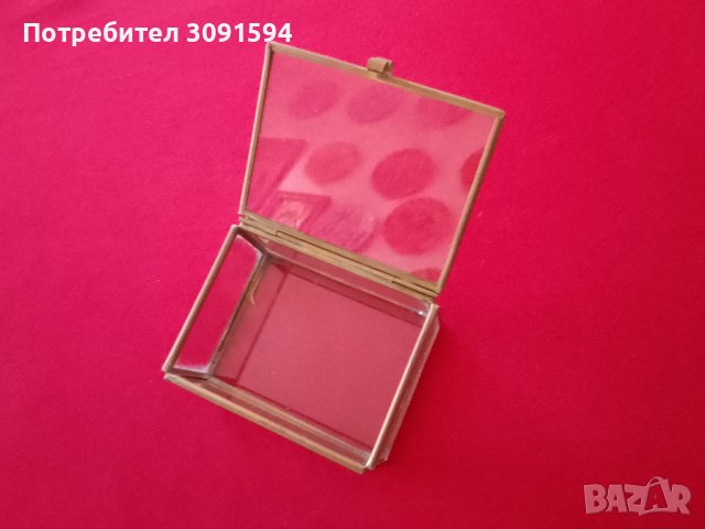 Кутия за бижута от метал и стъкло , снимка 6 - Антикварни и старинни предмети - 43485978