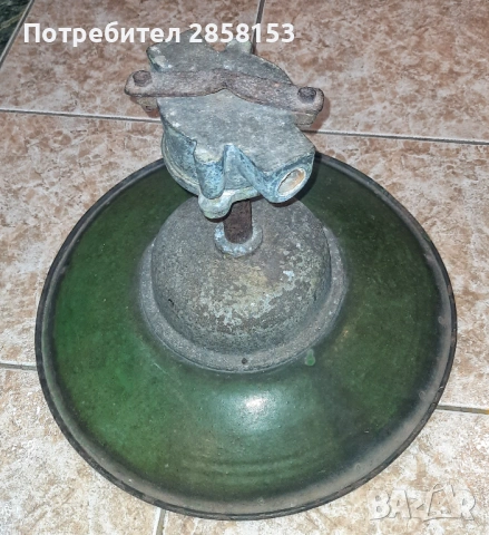 Индустриална лампа емайлирана, снимка 2 - Антикварни и старинни предмети - 53444609