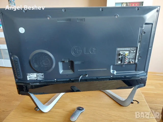 Телевизор LG 42LA691S - НА ЧАСТИ, снимка 3 - Телевизори - 51274125