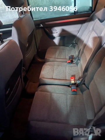 Фолксваген Туаран 2.0ТДИ , снимка 10 - Автомобили и джипове - 52887902