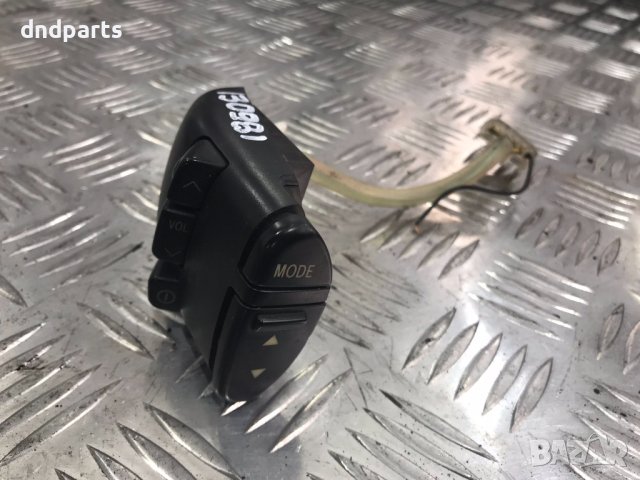 Лостче аудио управление Toyota Avensis,2002г.