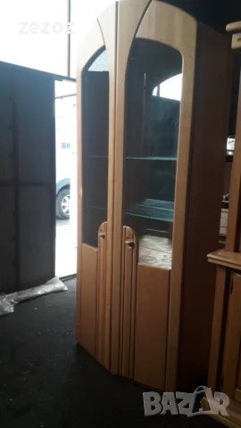 Витрина с огледало №68, снимка 3 - Секции и витрини - 49257014