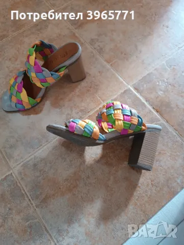 Дамски цветни обувки, снимка 2 - Дамски обувки на ток - 48908938