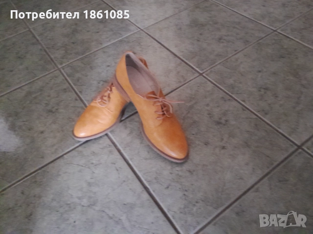 Елегантни дамски обувки