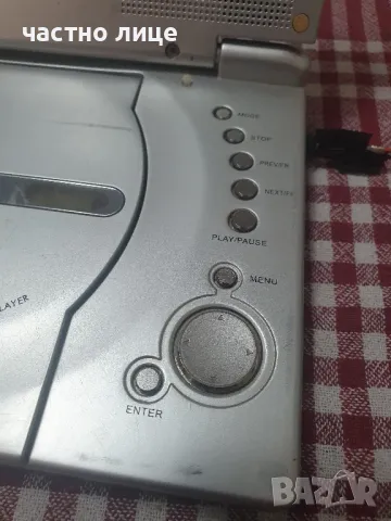 Малък лаптоп Asus Eee PC , мини ДВД , MP3 плеър и навигация за кола, снимка 3 - Лаптопи за работа - 49776630