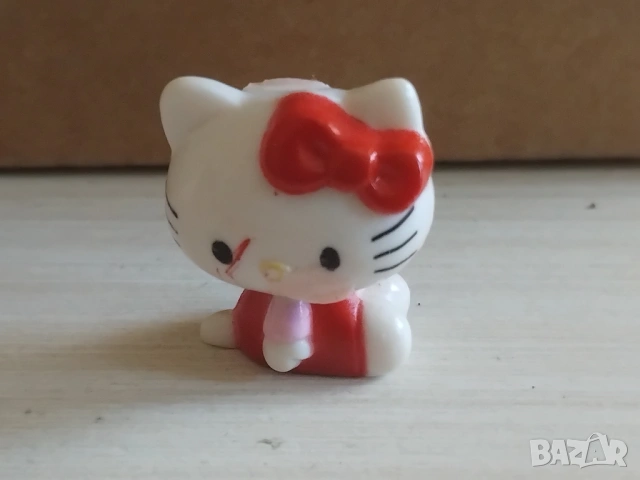 Sanrio Hello Kitty оригинална мини фигурка играчка, снимка 2 - Фигурки - 53078304