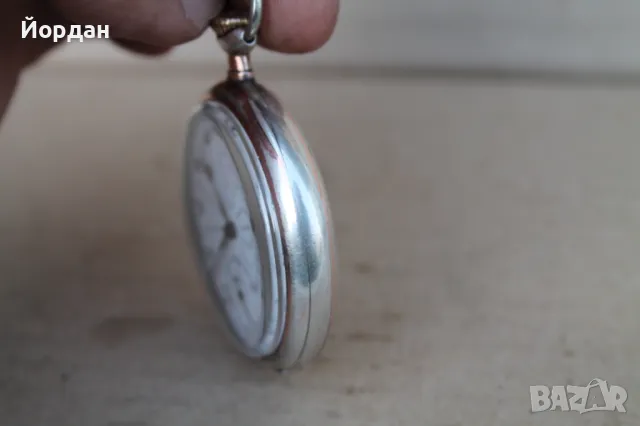 Рядък модел джобен часовник ''Omega'' Световно време, снимка 6 - Антикварни и старинни предмети - 47853819