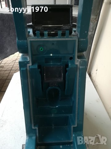 makita profi radio-ЗДРАВО-без батерия-внос англия, снимка 9 - Радиокасетофони, транзистори - 28413549