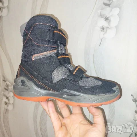 топли и водоустойчиви ботушки lowa milo gtx hi номер 38 , снимка 12 - Дамски ботуши - 35130798
