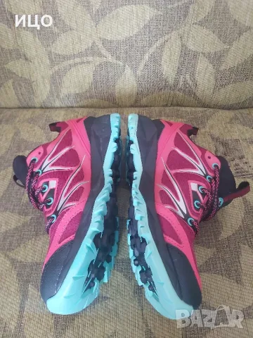 Дамски маратонки MERRELL GTX, снимка 2 - Маратонки - 47940914