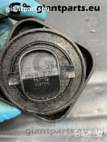 Капачки за мотор БМВ е46 е39 е60 е90 BMW Бензин Дизел OEM , снимка 3 - Части - 40210766