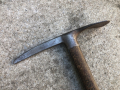 стар военен /алпийски/ пикел "STUBAI" - MADE IN AUSTRIA - WWII - WEHRMACHT Gebirgsjäger, снимка 2