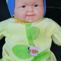 Кукла/бебе 20лв, снимка 1 - Колекции - 32797322