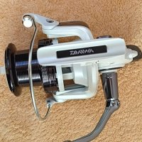 Риболовна макара Daiwa Shorecast 25A, снимка 4 - Макари - 44131688