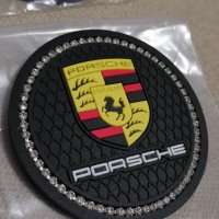 Кръгли гумени черни подложки за отвор на конзола табло на автомобил Порше Porsche, снимка 3 - Аксесоари и консумативи - 35562309