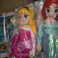 Плюшени кукли-Принцесите,Алиса,Елза,Анна,Аврора.Покахонтас.., снимка 15 - Кукли - 9704365