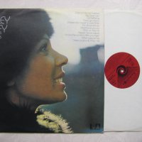 ВТА 11008 - Shirley Bassey. The Shirley Bassey Singles Album, снимка 2 - Грамофонни плочи - 37757361