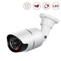 Качествена имитация на охранителна камера с мигащ светодиод,, снимка 1 - Комплекти за видеонаблюдение - 39983172